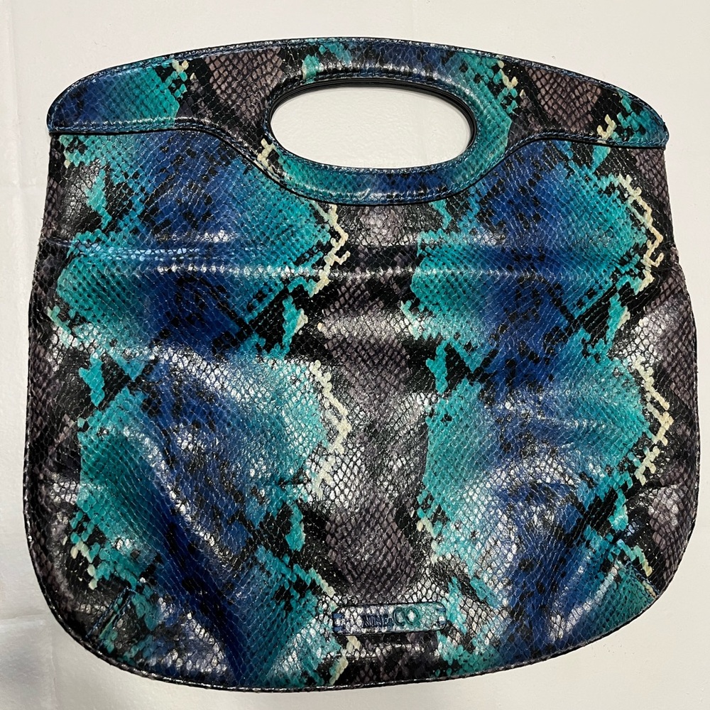 Nine & CO Blue Snake Skin Purse | Clutch
